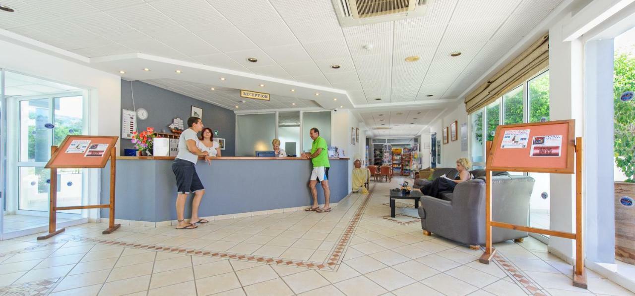 Paramount Hotel Apartments Protaras Exterior photo