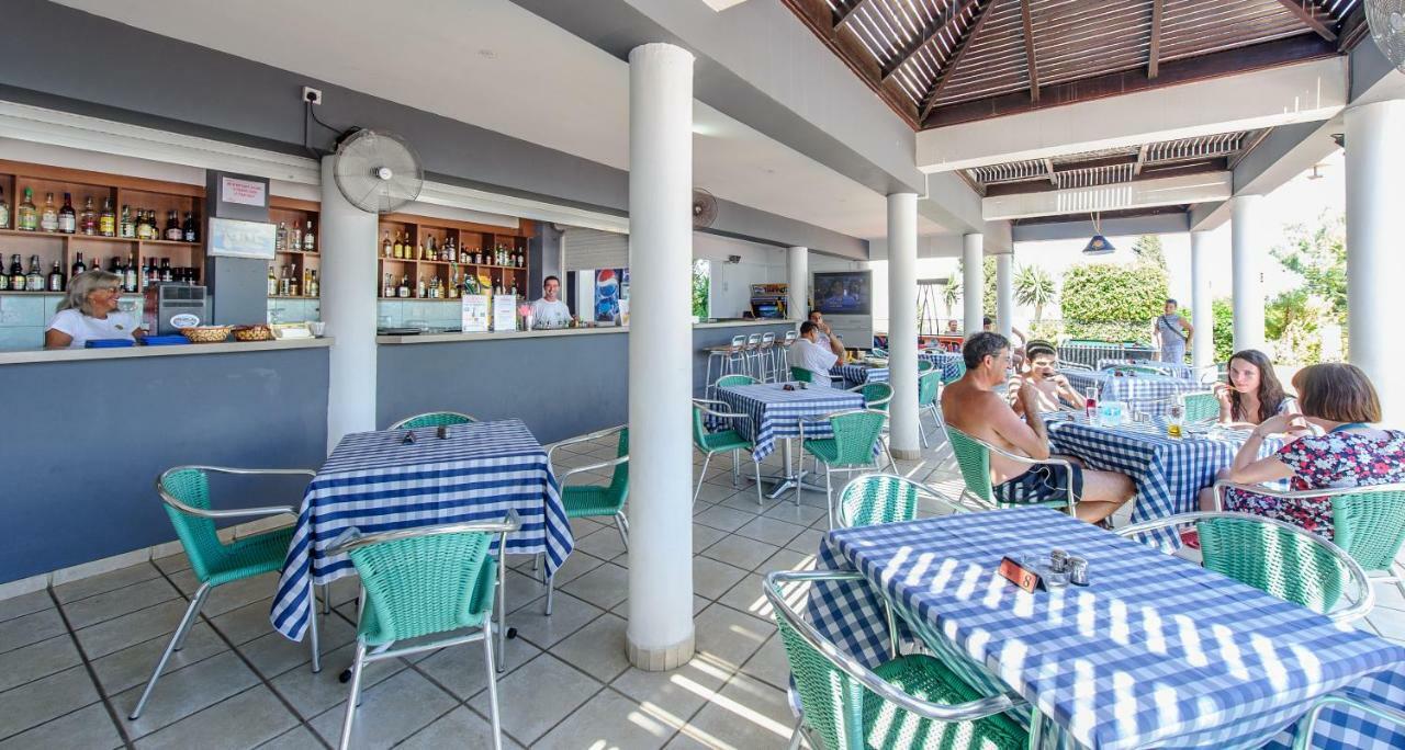 Paramount Hotel Apartments Protaras Exterior photo