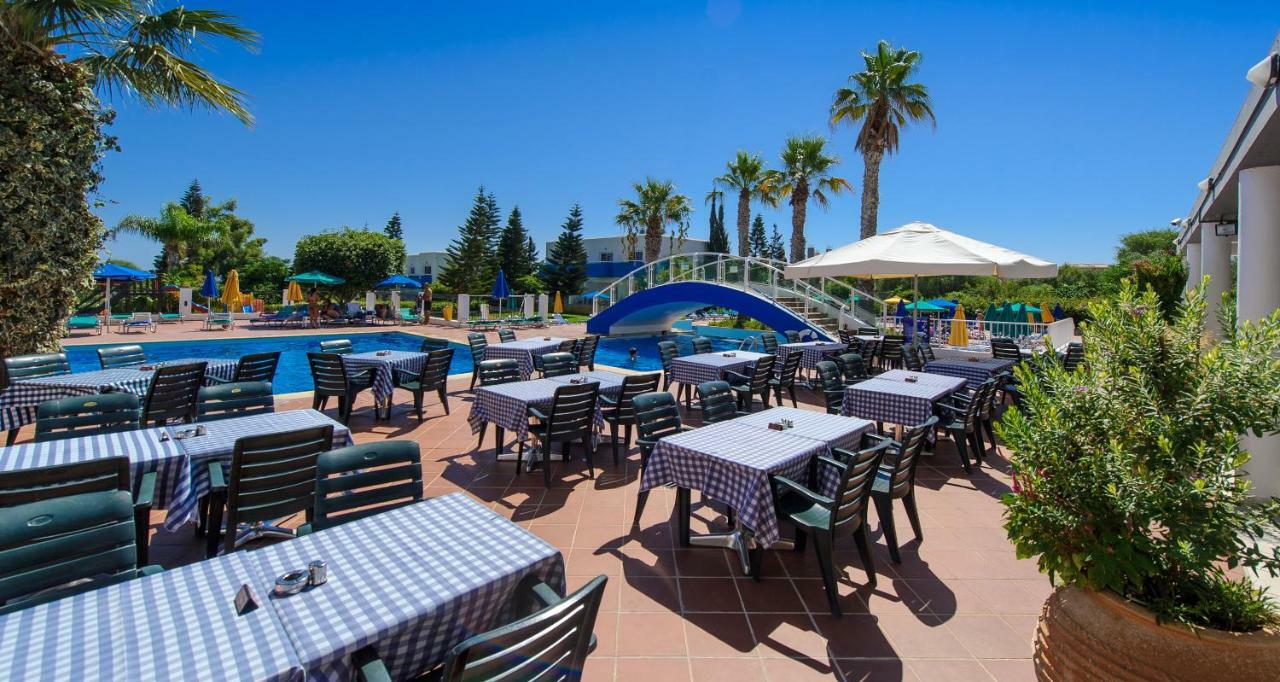 Paramount Hotel Apartments Protaras Exterior photo