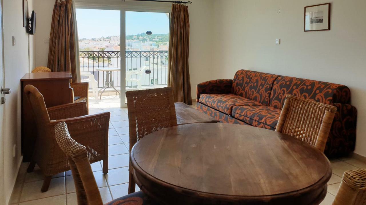 Paramount Hotel Apartments Protaras Exterior photo